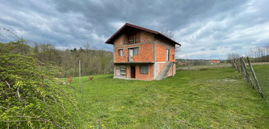 Kuća 170 m2 i placa 1999 m2 – Šargovac