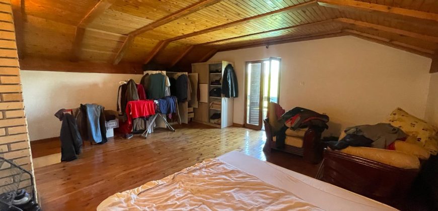 Vikend kuća sa bazenom – Boškovići