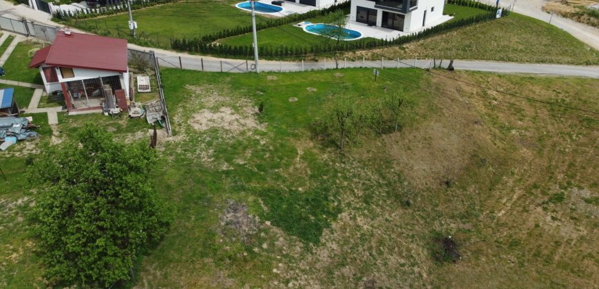 Zemljište 712 m2 – Tunjice
