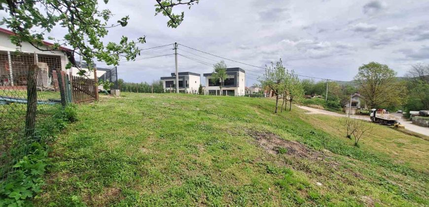 Zemljište 712 m2 – Tunjice