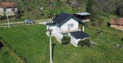 Vikend kuća 80 m2 i zemljišta 2738 m2 – Bistrica