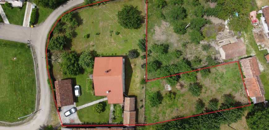 Kuća 85 m2 i placa 1831 m2 – Laktaši