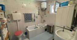 Kuća 85 m2 i placa 1831 m2 – Laktaši