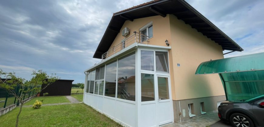 Stambeni objekat 168m2 i zemljišta 3365m2 – Romanovci