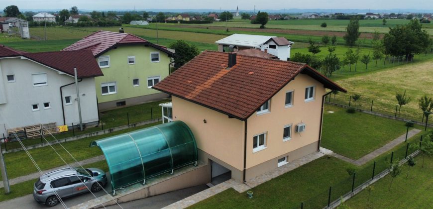 Stambeni objekat 168m2 i zemljišta 3365m2 – Romanovci