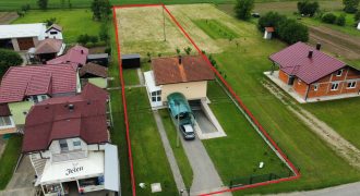 Stambeni objekat 168m2 i zemljišta 3365m2 – Romanovci