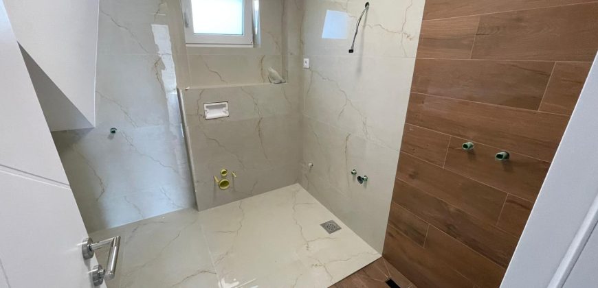 Poslovni prostor 50 m2 – Zapadni tranzit