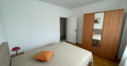 Konforan trosoban stan 120 m2 – Motike