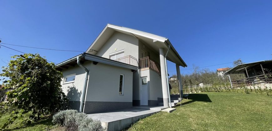 Vikend kuća 80 m2 i zemljišta 2738 m2 – Bistrica