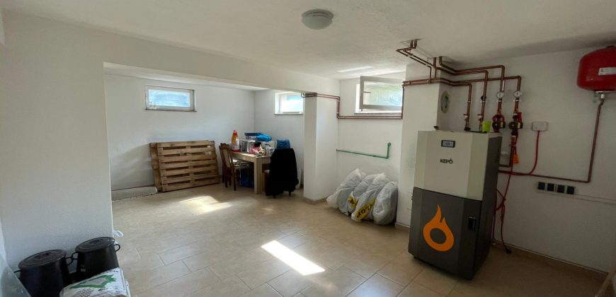 Stambeni objekat 207 m2 – Petoševci