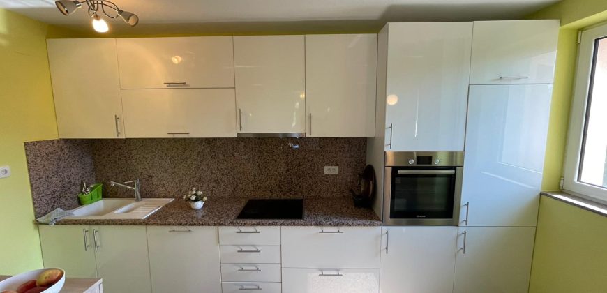 Stambeni objekat 207 m2 – Petoševci