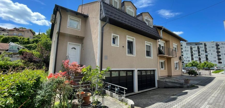 Stambeno poslovni objekat 260 m2 – Lauš