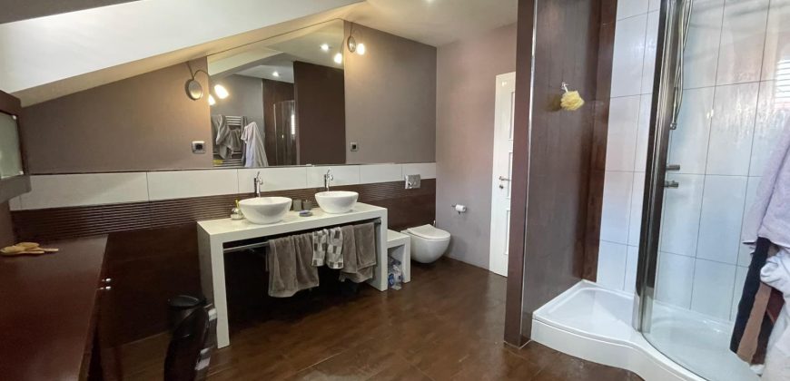 Stambeno poslovni objekat 260 m2 – Lauš