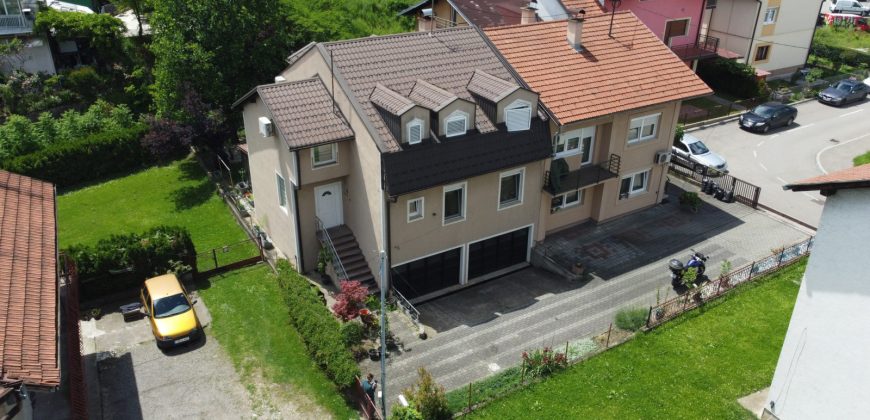 Stambeno poslovni objekat 260 m2 – Lauš