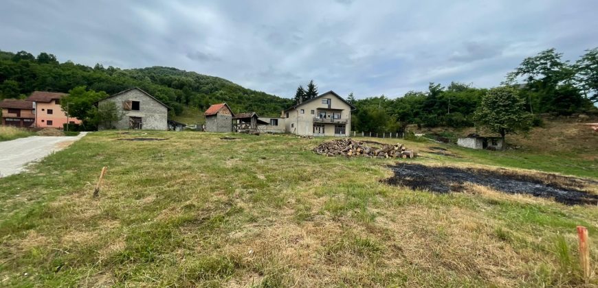Prodaje se 6 placeva – Rebrovac