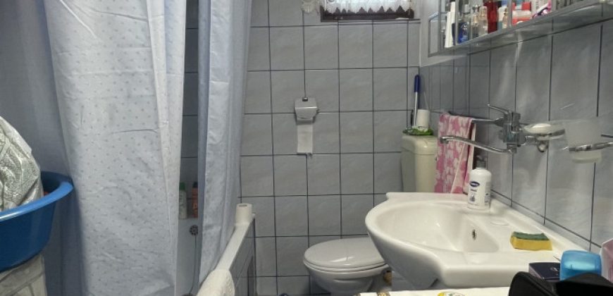 Četvorosoban stan 100 m2 – Pobrđe