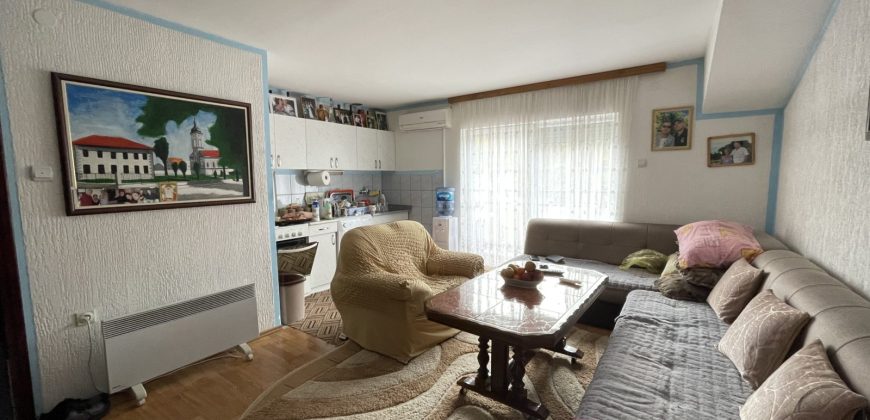 Četvorosoban stan 100 m2 – Pobrđe