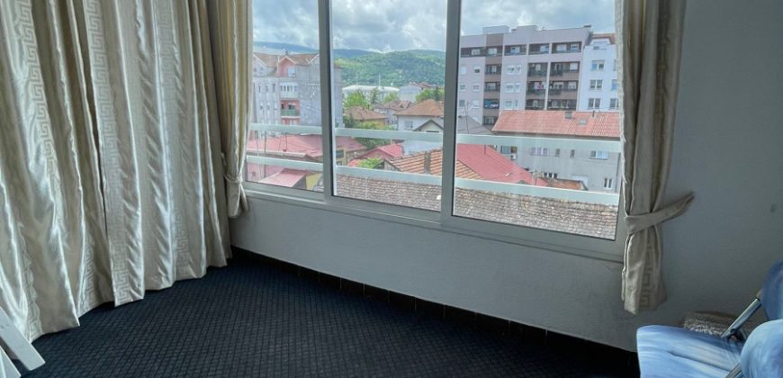 Četvorosoban stan 94 m2 – Bulevar