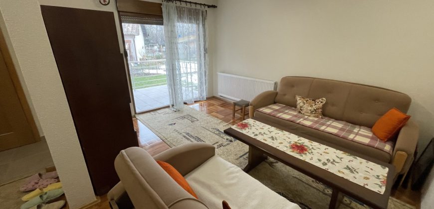 Četvorosoban stan 80 m2 – Rosulje