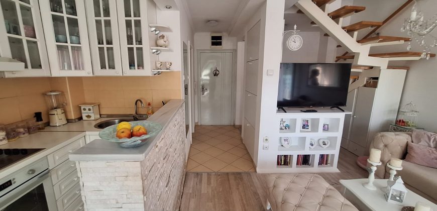 Dvoetažni dvosoban stan 57 m2 – Kočićev Vjenac