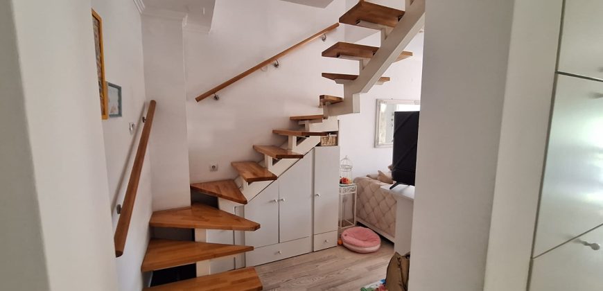 Dvoetažni dvosoban stan 57 m2 – Kočićev Vjenac