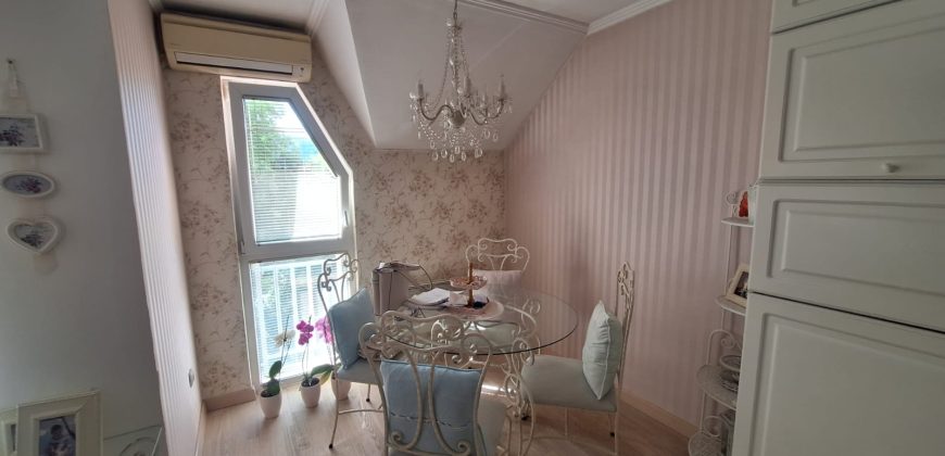 Dvoetažni dvosoban stan 57 m2 – Kočićev Vjenac