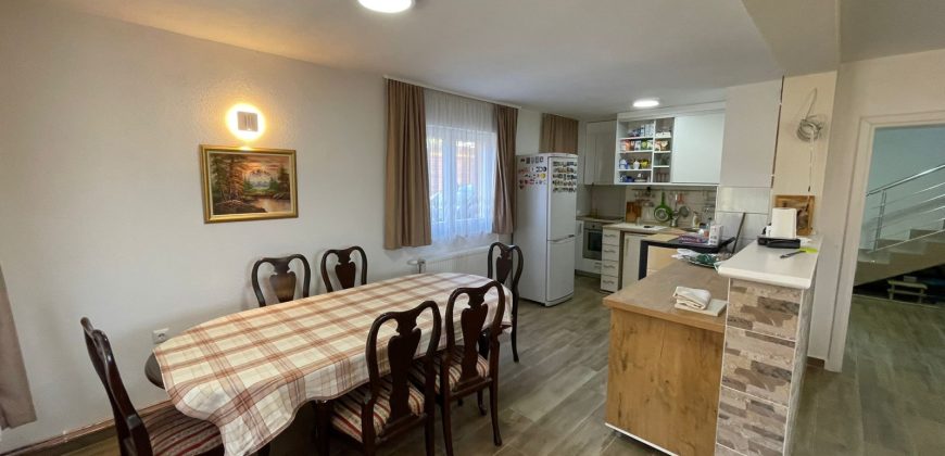 Kuća 160 m2 i placa 1190 m2 – Slatina