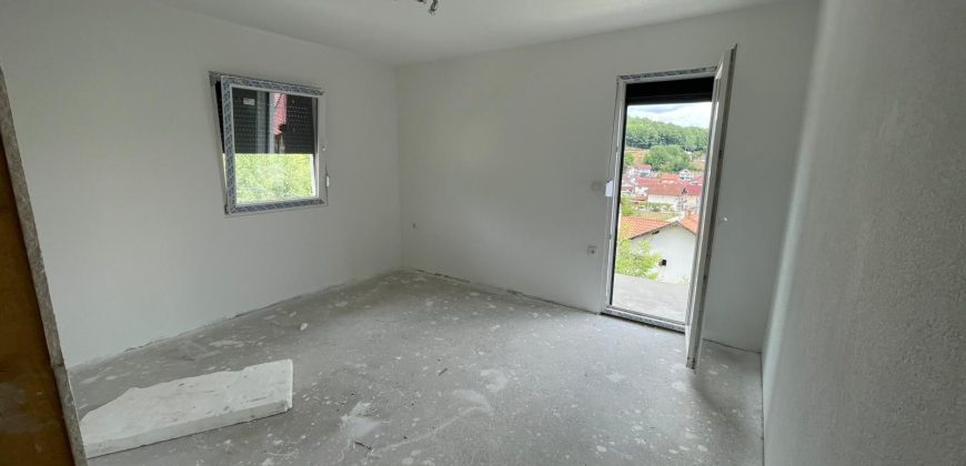 Stambeni objekat 200 m2 – Saračica
