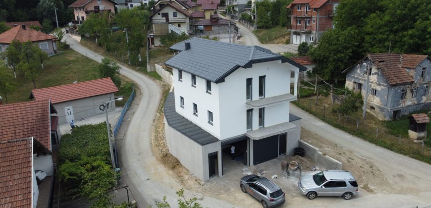 Stambeni objekat 200 m2 – Saračica