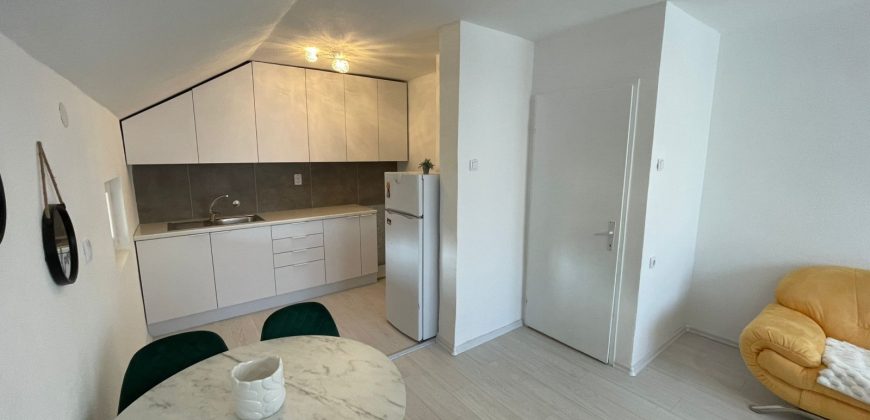 Trosoban stan 70 m2 – Podnožje Starčevice