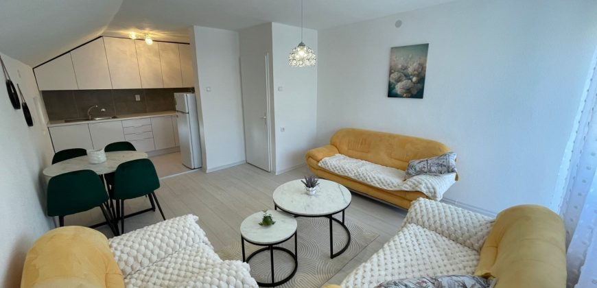 Trosoban stan 70 m2 – Podnožje Starčevice