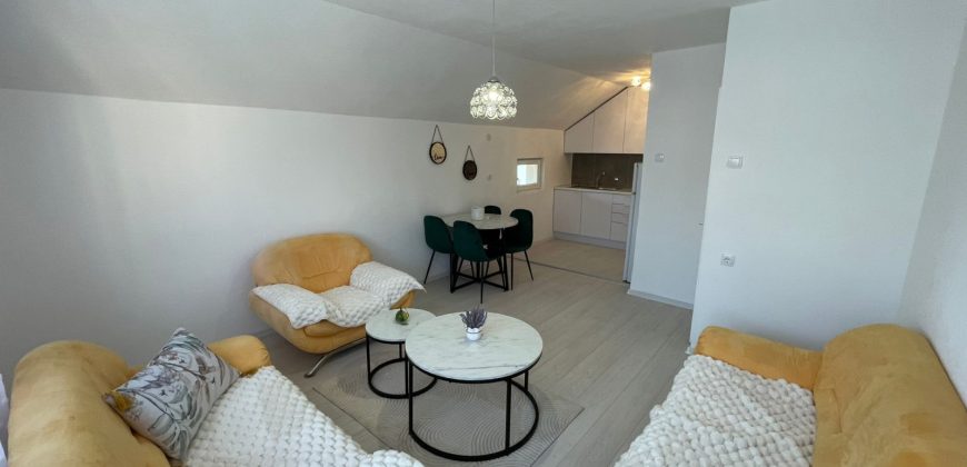 Trosoban stan 70 m2 – Podnožje Starčevice