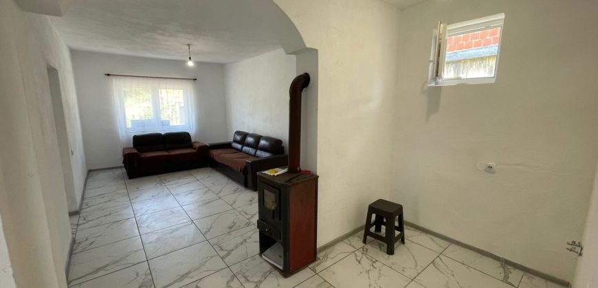 Kuća 78 m2 na placu od 1366 m2 – Jošavka