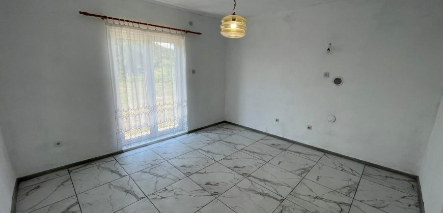 Kuća 78 m2 na placu od 1366 m2 – Jošavka