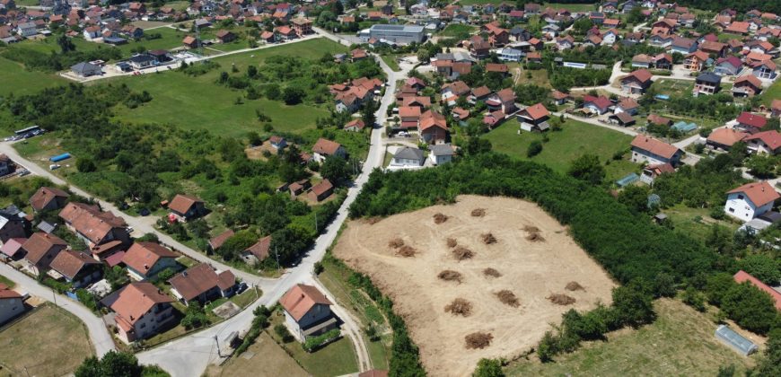 Zemljište 5495 m2 – Česma