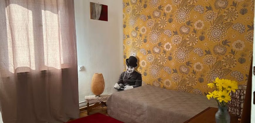 Konforan trosoban stan 80 m2 – Centar