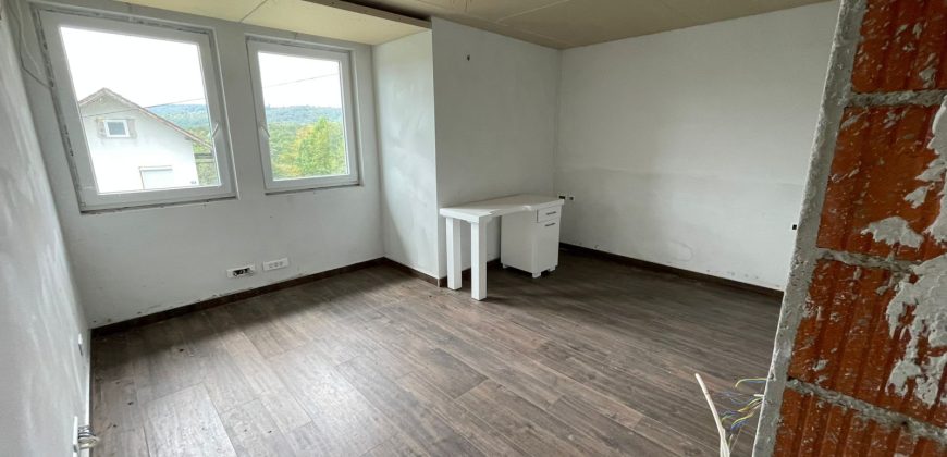 Exluzivna kuća sa bazenom – Slatina
