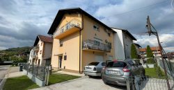 Trosoban stan 100 m2 – Lauš