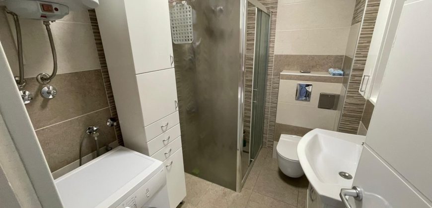 Trosoban stan 100 m2 – Lauš