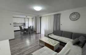 Trosoban stan 100 m2 – Lauš