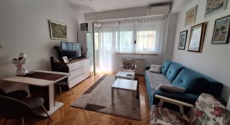 Trosoban stan 55 m2 – Mejdan