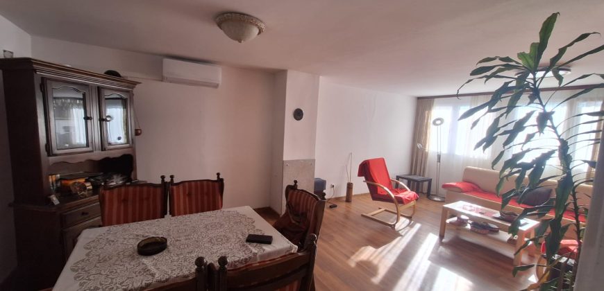 Baraka 80 m2 na placu od 346 m2 – Budžak