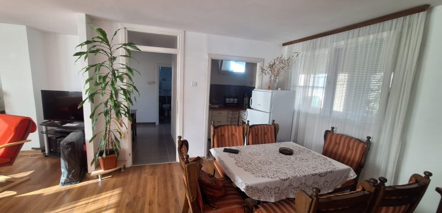 Baraka 80 m2 na placu od 346 m2 – Budžak