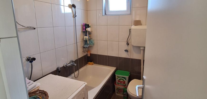 Baraka 80 m2 na placu od 346 m2 – Budžak