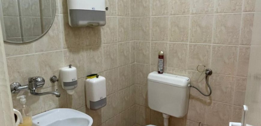 Poslovni prostor 210 m2 – Centar