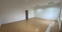 Poslovni prostor 70 m2 – Borik