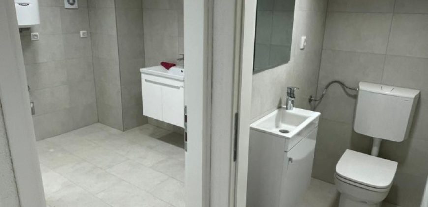 Trosoban stan 75 m2 – Hiseta
