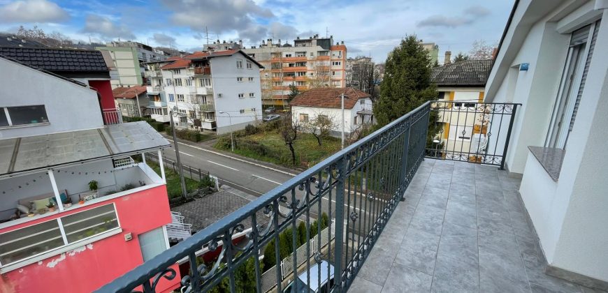 Trosoban stan 75 m2 – Hiseta