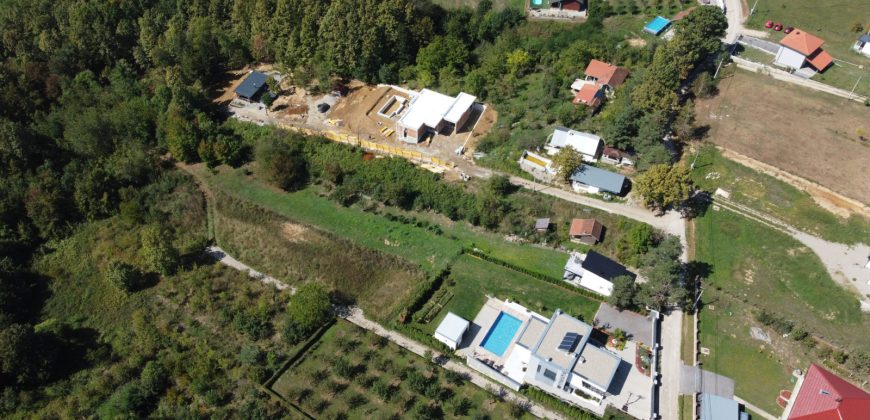 Zemljište 3529 m2 – Česma