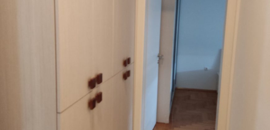 Dvosoban stan 52 m2 – Centar